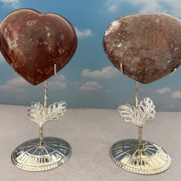 2pcs Ocean Jasper Heart shaped with stand - Picture 2 of 9